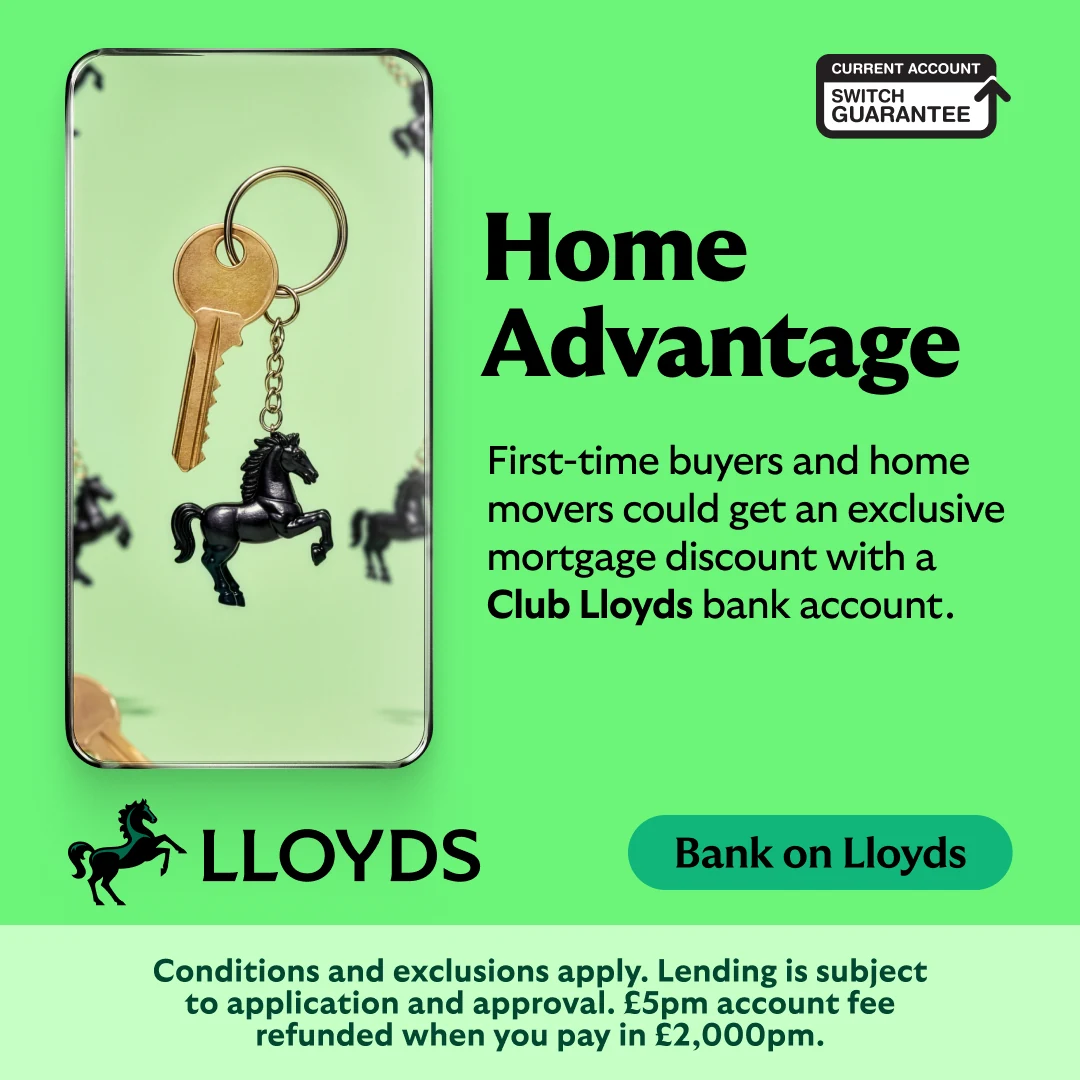 Reddit ad: the horse keyring on a phone screen, headline “Home Advantage”, mortgage discount with a Club Lloyds account
